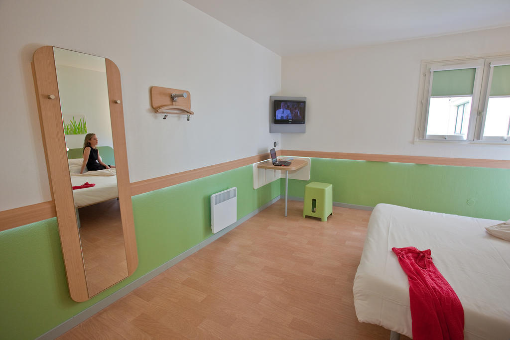 Ibis Budget Marne La Vallee Saint-Thibault-des-Vignes Room photo