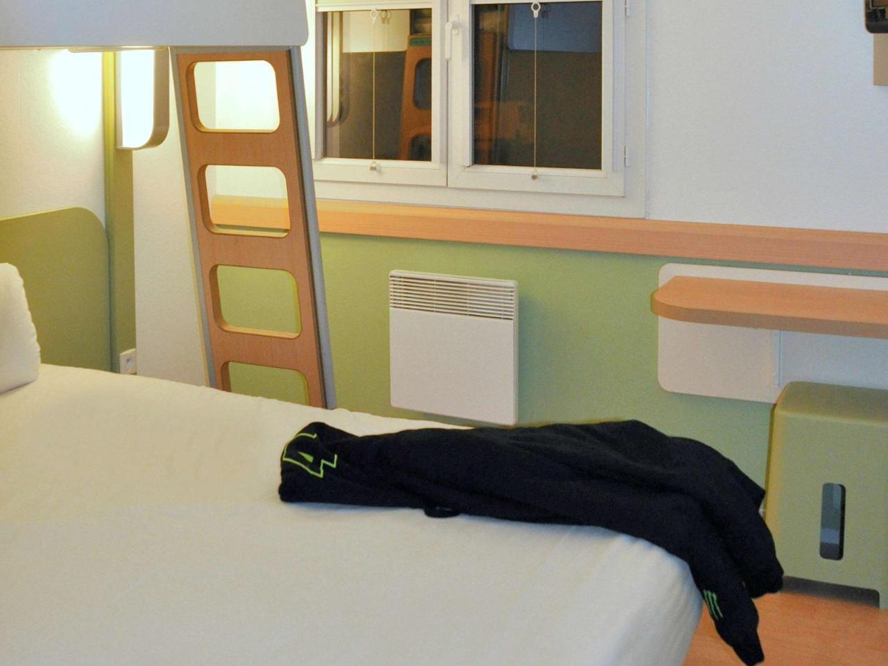 Ibis Budget Marne La Vallee Saint-Thibault-des-Vignes Exterior photo