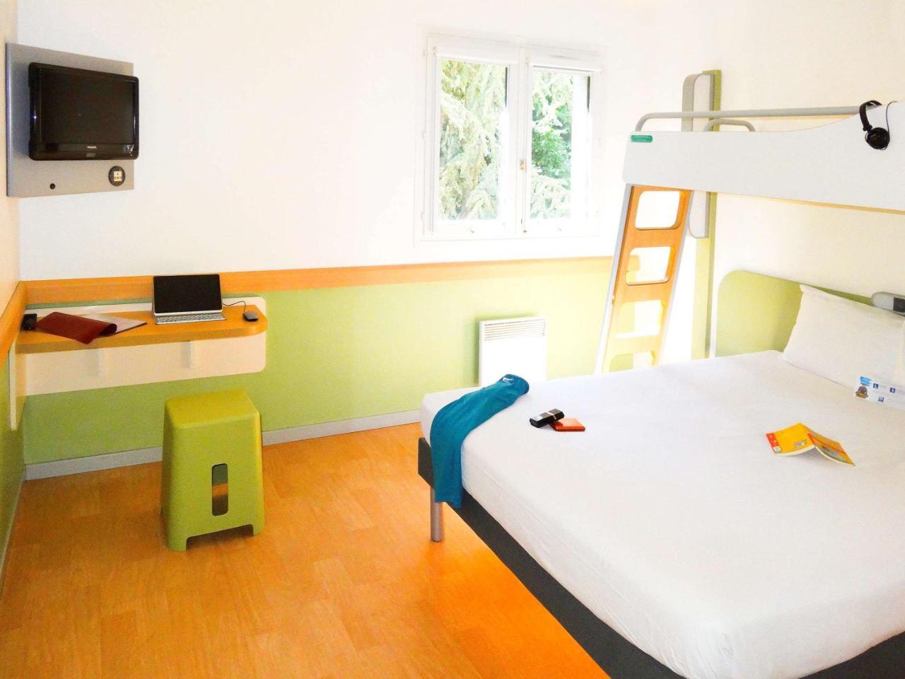 Ibis Budget Marne La Vallee Saint-Thibault-des-Vignes Exterior photo